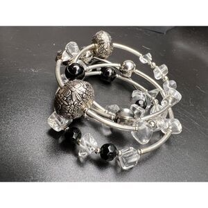 Black and Silver Accordian Bracelet